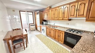 Appartamento in Cortegada. Ref 4274 piso amplio 3 dorm. con gran terraza acristalada  corte