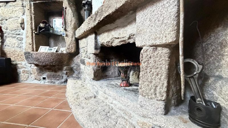 Foto 7f2ee0b3-a02e-4e2f-8851-58d46f63b53e. Casa amb calefacció aparcament a Tui