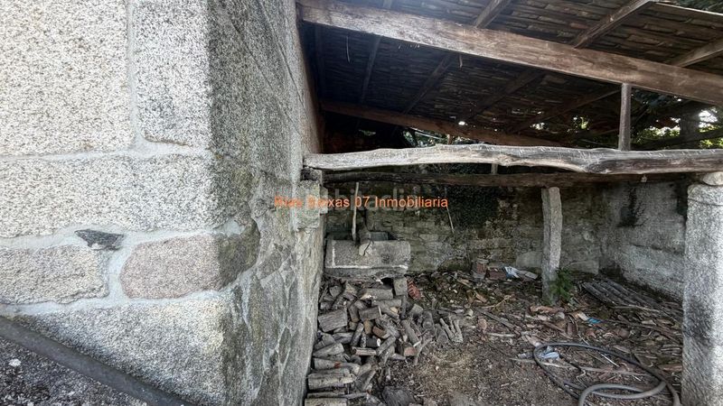 Foto f19f8925-d5a5-4341-9c3e-e859042b205c. Casa amb calefacció aparcament a Tui