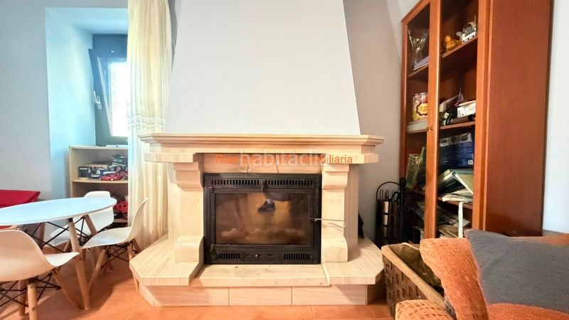Foto c4280201-f449-42a2-b0d0-fd66a8a25861. Casa amb calefacció aparcament a Covelo (O)