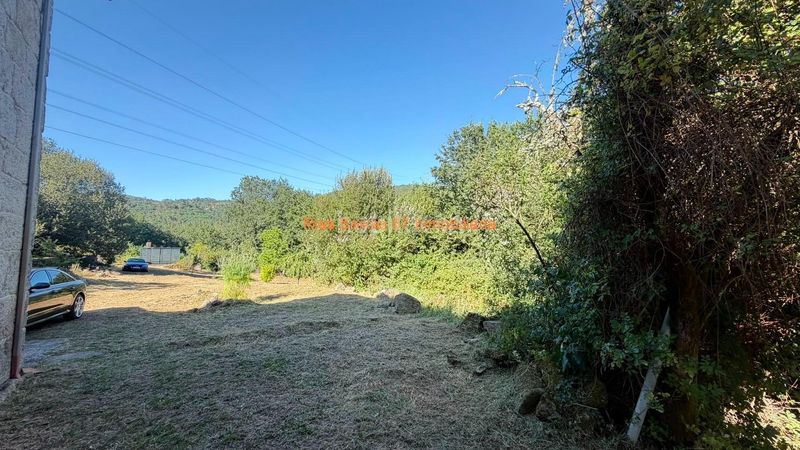 Foto e1a057ce-bf7a-4044-9fb3-a0ccc7b11ca0. Casa amb calefacció aparcament a Covelo (O)
