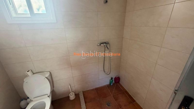 Foto a6c3a5e6-08ab-4ddd-aa24-47e581eb0857. Casa a Valadares - Beade Vigo