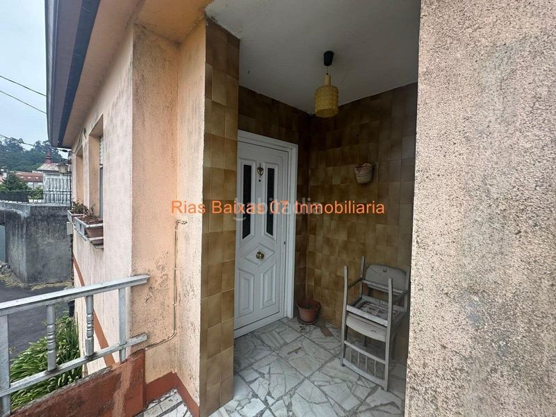 Foto 08ef9c17-4130-44e5-bb5b-36fbb85223f8. Casa amb aparcament a Mos