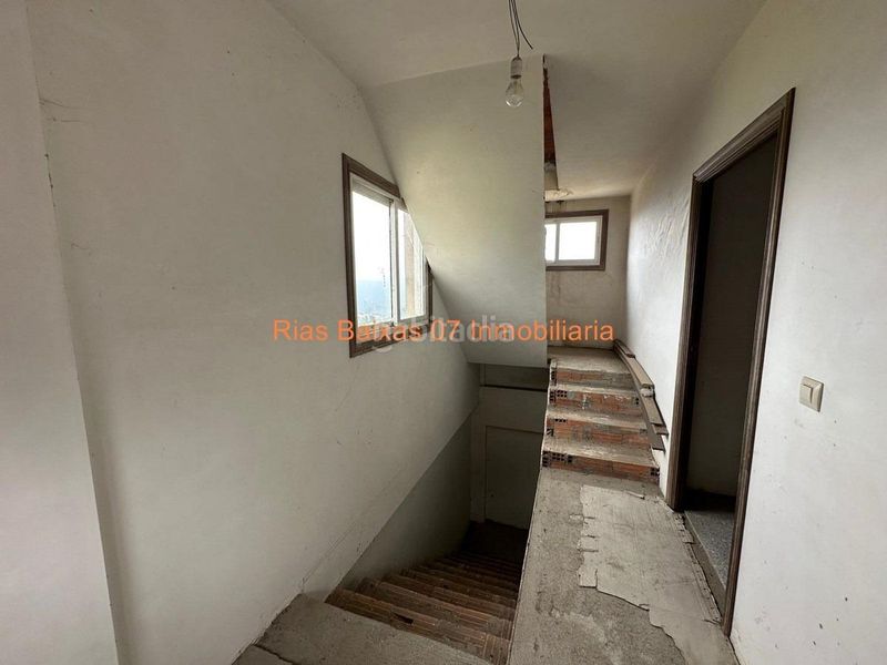Foto 42ffe6d4-b21b-47a5-a73f-053cac4dc1b5. Casa amb aparcament a Mos