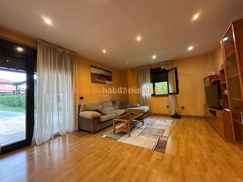 Foto 304c07a0-444c-4794-814a-570ff88b8429. Location maison avec parking dans Mos