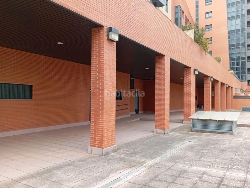 Foto dbcceccf-1736-4d4d-a212-5e272a96373c. Locale commerciale in Portillejo - Valdegastea Logroño