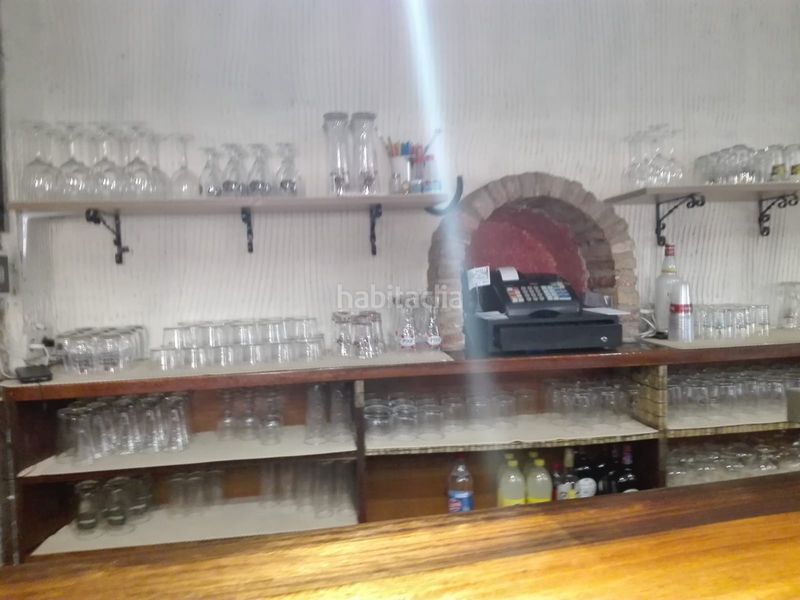 Foto e2a6bd62-63d1-4a85-81cb-1e86cc28159a. Local comercial a Viguera