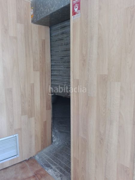 Foto e540d304-52e9-44ce-abba-1dfb5ea44221. Local comercial a Viguera