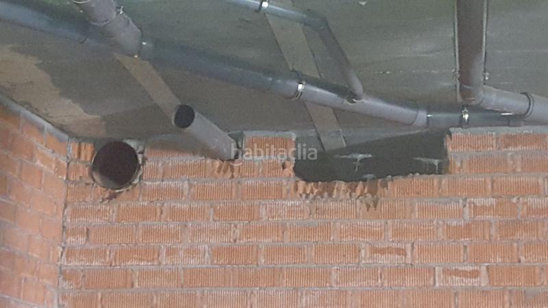 Foto 4411bf19-54e8-4e72-8505-220937d81358. Lloguer local comercial a Zona Alta Ponferrada