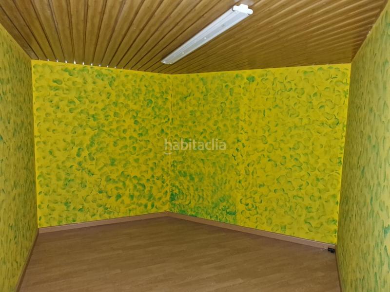 Foto 5069c523-1a6b-40e6-8d63-cd0bc85a8185. Local comercial a Centro Ponferrada