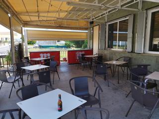 Locale commerciale in Carracedelo