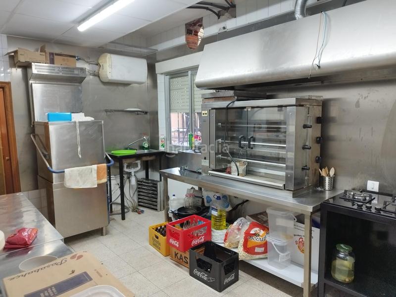 Foto f605f742-f061-461e-97c9-074c9149781e. Lloguer local comercial a Carracedelo