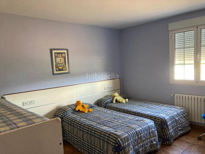 Foto 378545ae-8065-4d2a-81bb-1a0fc1d3da54. Xalet amb aparcament a Urbanización Patricia - Campo Ponferrada