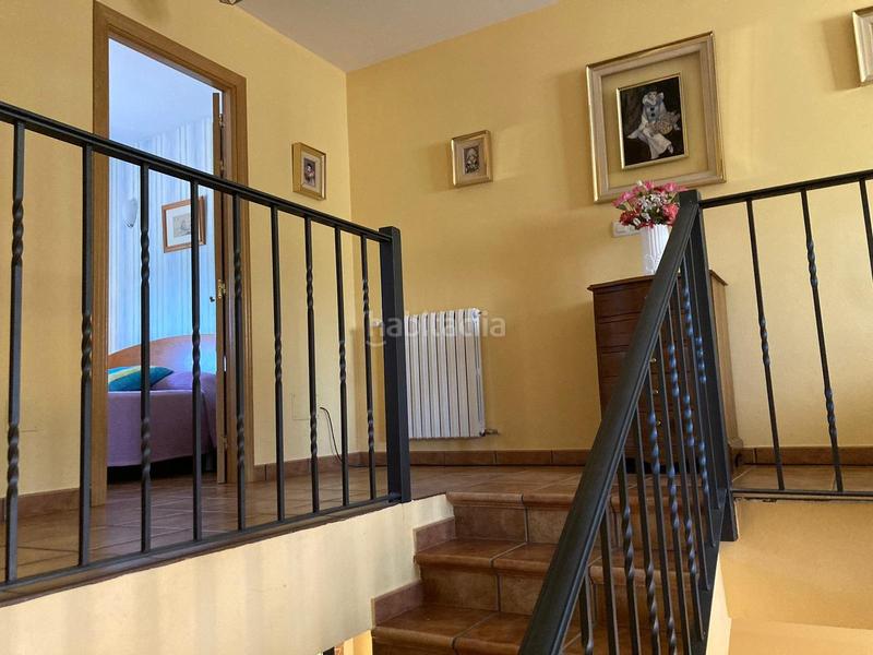 Foto 78484349-cdcd-425c-9cfa-9f3155af6e37. Xalet amb aparcament a Urbanización Patricia - Campo Ponferrada