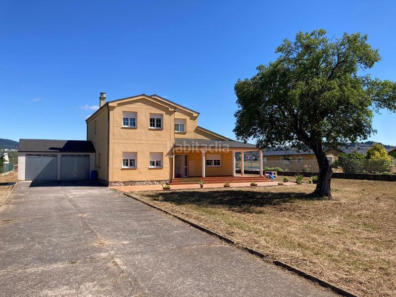 Foto b0b0b39e-039c-416e-96fb-14946f214a4e. Xalet amb aparcament a Urbanización Patricia - Campo Ponferrada