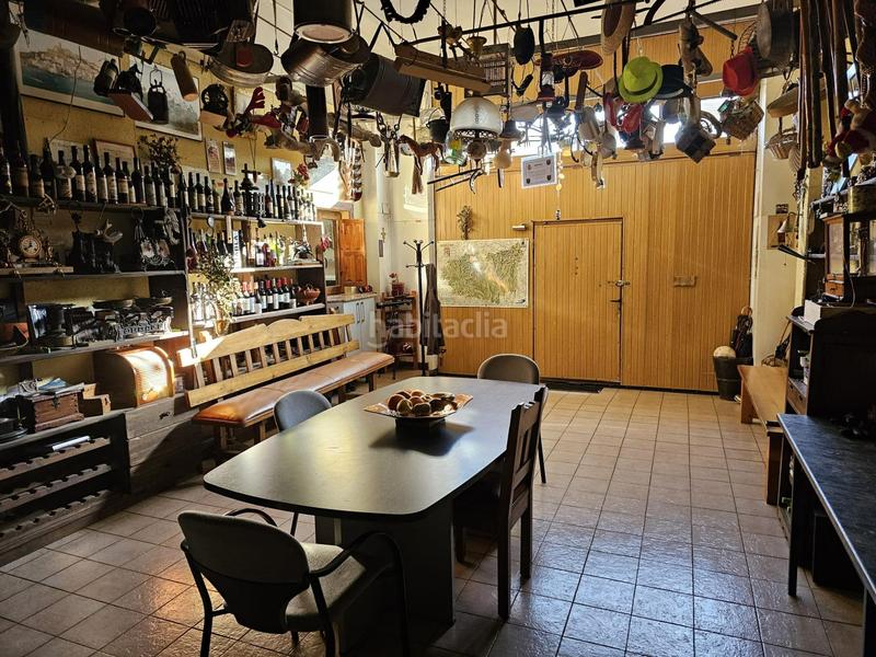 Foto 1549d1e8-71e0-42e8-88bb-7f624afdbc92. Casa con parcheggio piscina in Compostilla - Columbrianos Ponferrada