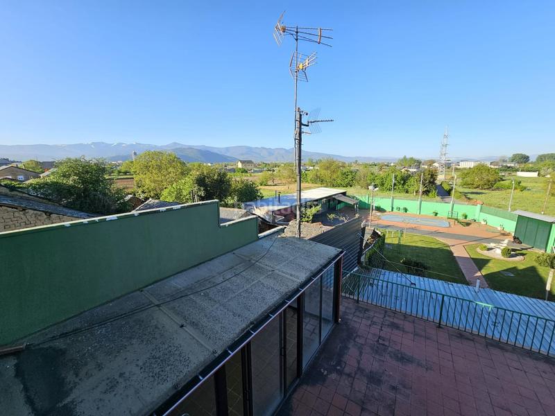 Foto 22afd0fd-59f3-4578-af3c-dc803e0c951f. Casa con parcheggio piscina in Compostilla - Columbrianos Ponferrada