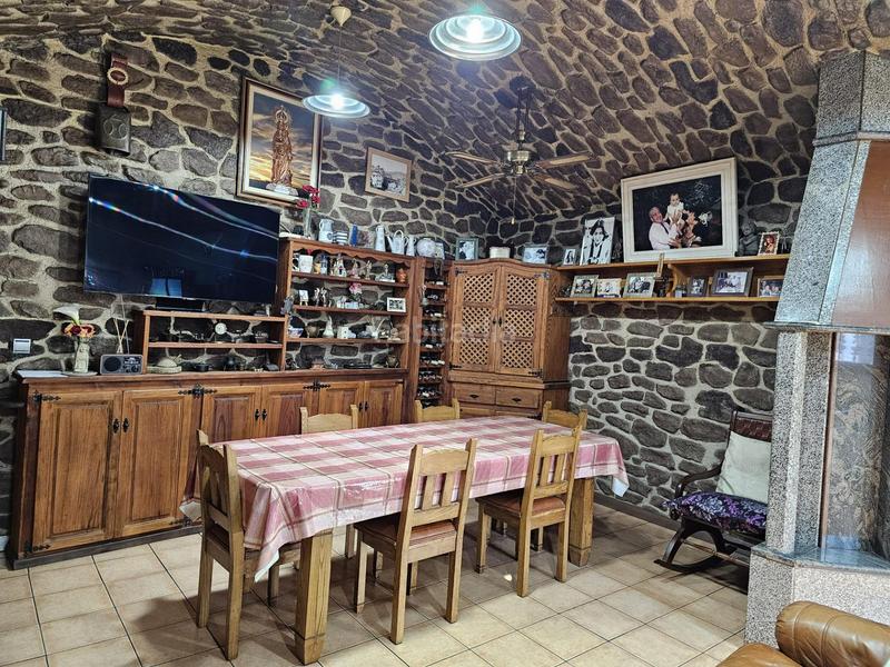 Foto 28ea3b7a-fcf7-43bb-9f5c-e4cf4e8c1121. Casa con parcheggio piscina in Compostilla - Columbrianos Ponferrada