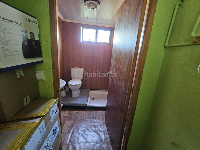 Foto 2b2976d7-02e6-4d84-9b6b-c71f62c98e22. Casa con parcheggio piscina in Compostilla - Columbrianos Ponferrada