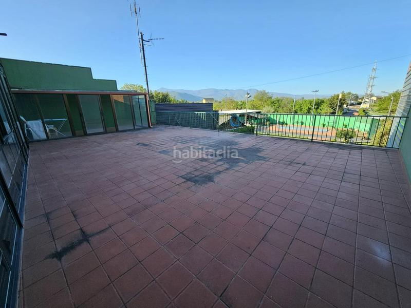 Foto 41e0bb60-c7e4-4e34-8af5-f05946f9bd5d. Casa con parcheggio piscina in Compostilla - Columbrianos Ponferrada