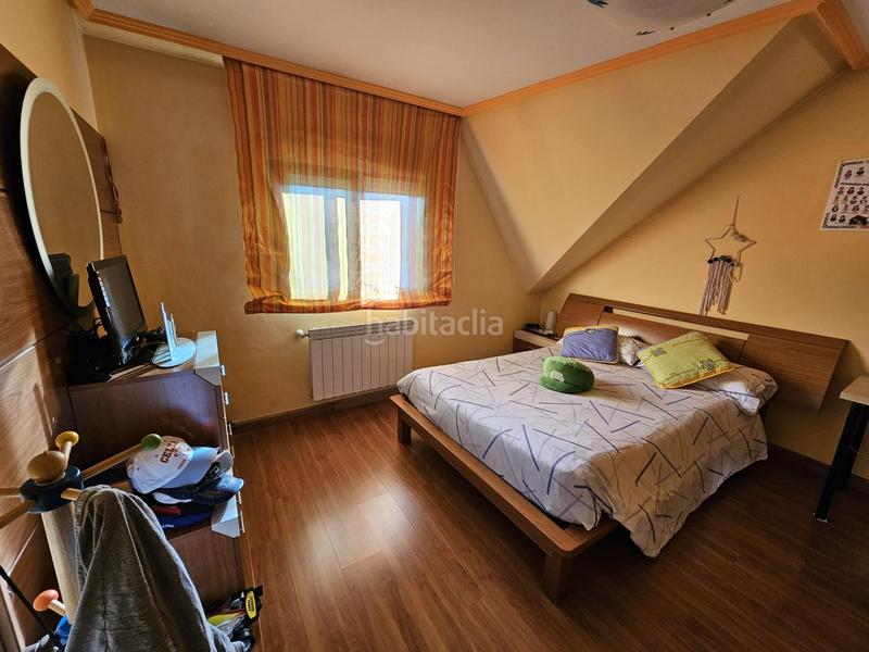 Foto 4c7bf6e5-1650-450f-976d-75b682826751. Casa con parcheggio piscina in Compostilla - Columbrianos Ponferrada