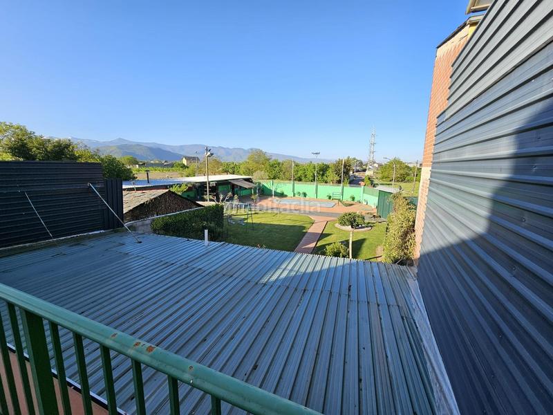 Foto 81bd913f-3f1c-4f83-ba5f-1eb1c0aa77f4. Casa con parcheggio piscina in Compostilla - Columbrianos Ponferrada