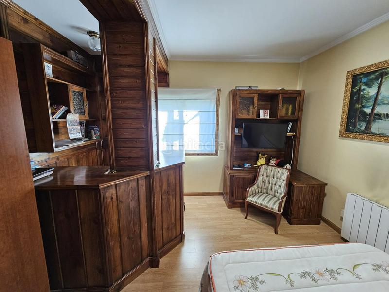 Foto bcf6f8f9-a98b-4556-b875-539f414dc733. Casa con parcheggio piscina in Compostilla - Columbrianos Ponferrada