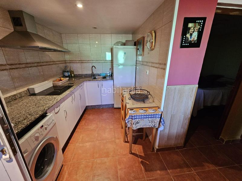 Foto c63ca00e-5a35-48cc-b34c-68826e862053. Casa con parcheggio piscina in Compostilla - Columbrianos Ponferrada