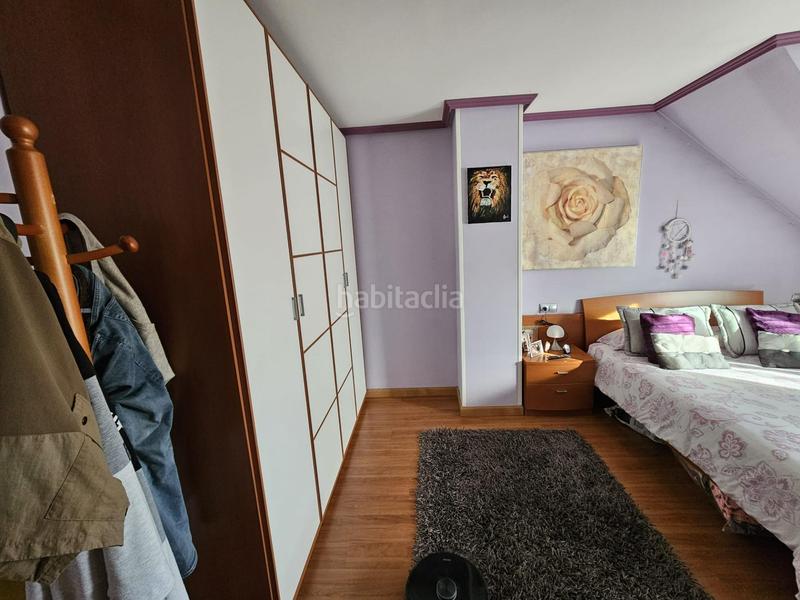 Foto e1140b26-f4eb-493b-a05b-b5b9e0cfe9bc. Casa con parcheggio piscina in Compostilla - Columbrianos Ponferrada