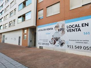 Lloguer Local Comercial a Centro. Local comercial rosaleda