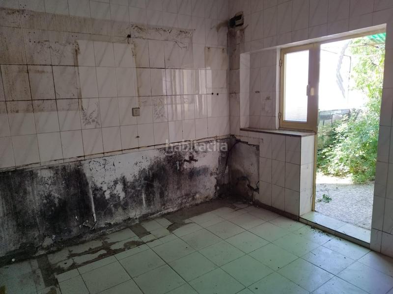 Foto 15d65de5-3c7b-4916-98a2-f31a74ac9c03. Casa adossada a Molinaseca