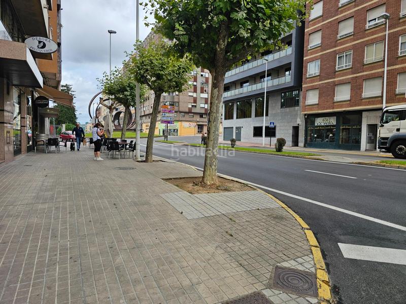 Foto 0c45b247-966d-4f35-8c37-31e4e9c75006. Alquiler local comercial local zona comercial alta en Ponferrada