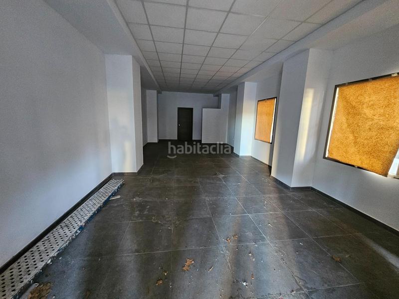 Foto 415f62ff-50bb-4b2e-b5e9-322027d64aa9. Location local commercial dans Zona Alta Ponferrada