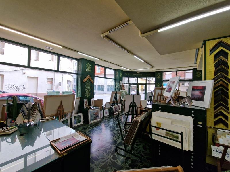Foto d707662c-9863-4671-ae63-45e560c15407. Local comercial a Centro Ponferrada