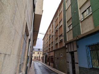 Pis en Bembibre. Piso benbibre