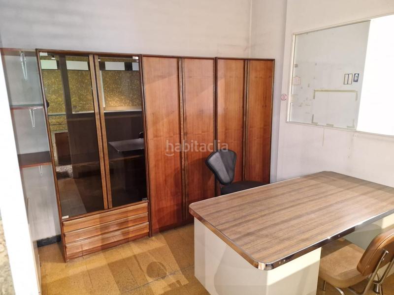 Foto f0446a8a-2f10-4306-acd6-cfec65d670eb. Rent business premise in avenida america 10 in Zona Alta Ponferrada