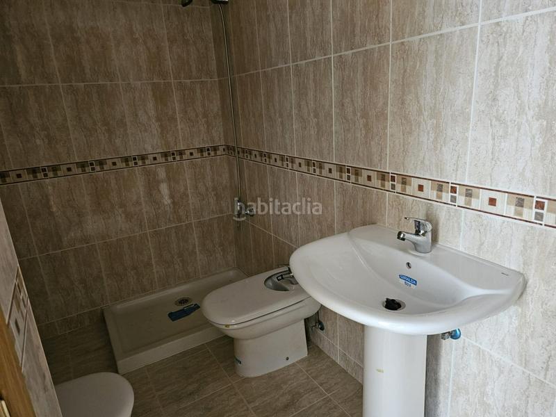 Foto 9c5c71e6-5274-41a5-9777-1311b1af9495. Apartament amb calefacció aparcament a Flores de Sil - La Placa Ponferrada
