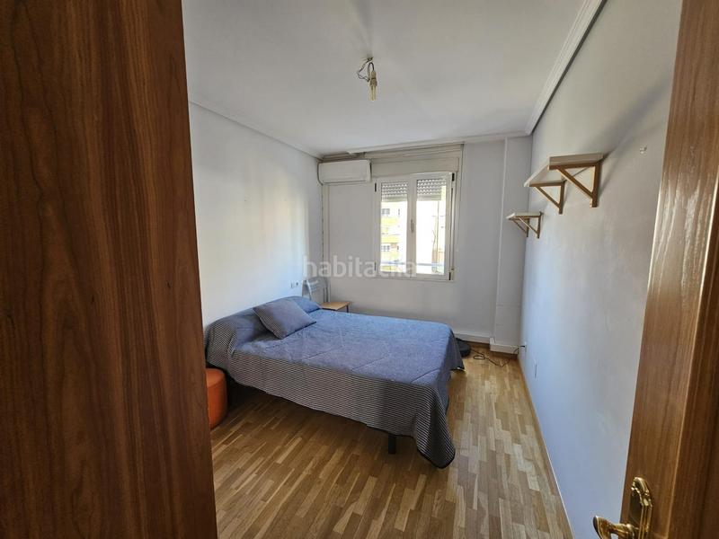 Foto 27a7abee-2a35-41aa-bb59-a77a9d72b881. Apartment in calle justo juglar 7 in Zona Alta Ponferrada