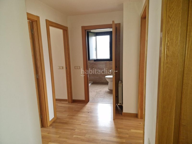 Foto f9292d1b-774c-4e7f-a5d6-457192ab8e91. Apartament amb calefacció aparcament a Centro Ponferrada