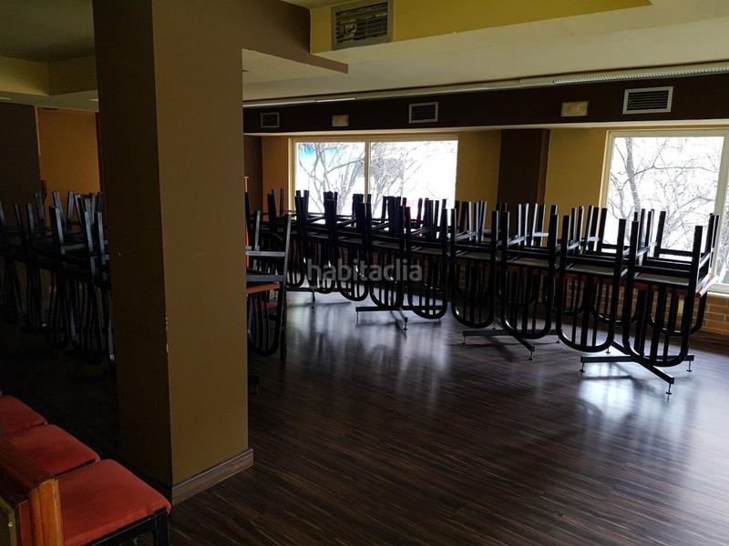 Foto ed5a7ea0-6677-4a42-b495-9a0404907460. Local commercial dans Zona Alta Ponferrada