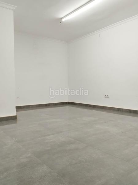 Foto b64ef550-fac0-469a-af44-f570c1630729. Bureau dans Centro Villarreal / Vila - real
