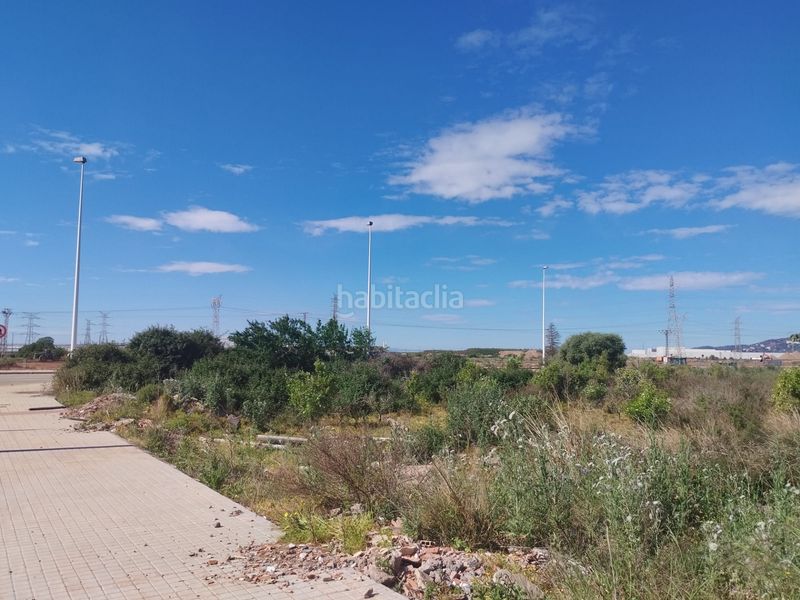 Foto edfadd0b-0e7e-48b1-9ec2-4821cd11b874. Area edificabile industriale in Avenida de Abril-9 de Octubre Sagunt