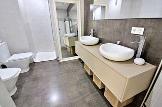 Pis a Piscinas. Vivienda zona avenida francisco tárrega ref. 3.027