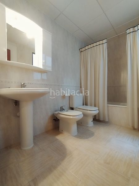 Foto 113f0118-1dc7-4f1f-b4b7-6c0799be265c. Casa amb aparcament a El Pilar Villarreal / Vila - real