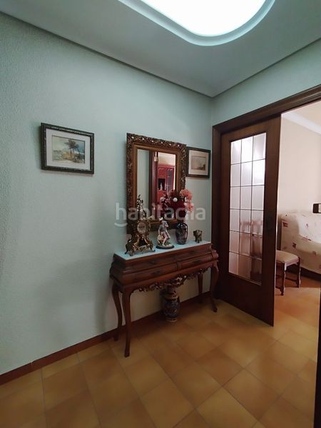 Foto 9c1f3ae2-9b00-45a5-82b6-f0b3490fd7b9. Casa amb aparcament a Centro Villarreal / Vila - real