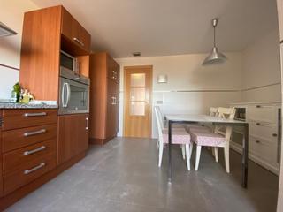 Appartement en Piscinas. Piso zona piscinas con dos plaza de parking ref. 1.152
