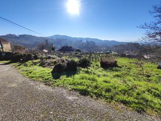 Terreny residencial a Ponteareas. Solar de 2163m2 soleado y con vistas.
