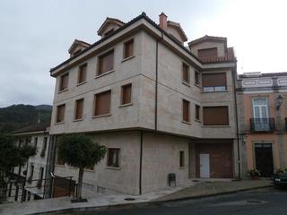 Flat in Covelo (O). Piso de 70m2 con 2 dormitorios, 2 baños, salón, cocina, garaje y