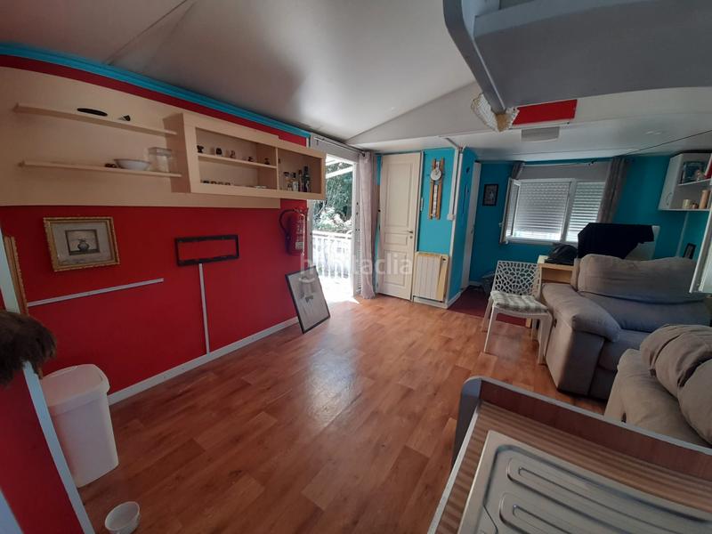 Foto 6acc5387-41dc-4bc6-9776-9abe783e7aa6. Casa  prefabricada, 2 dormitorios, amueblada, con luz, agua y calefacción. parcela cerrada con portal automático. en Ponteareas