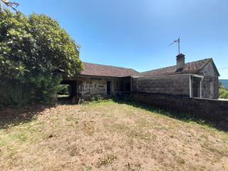 Casa a Covelo (O). Casa para reformar 178m2 y parcela 6250m2